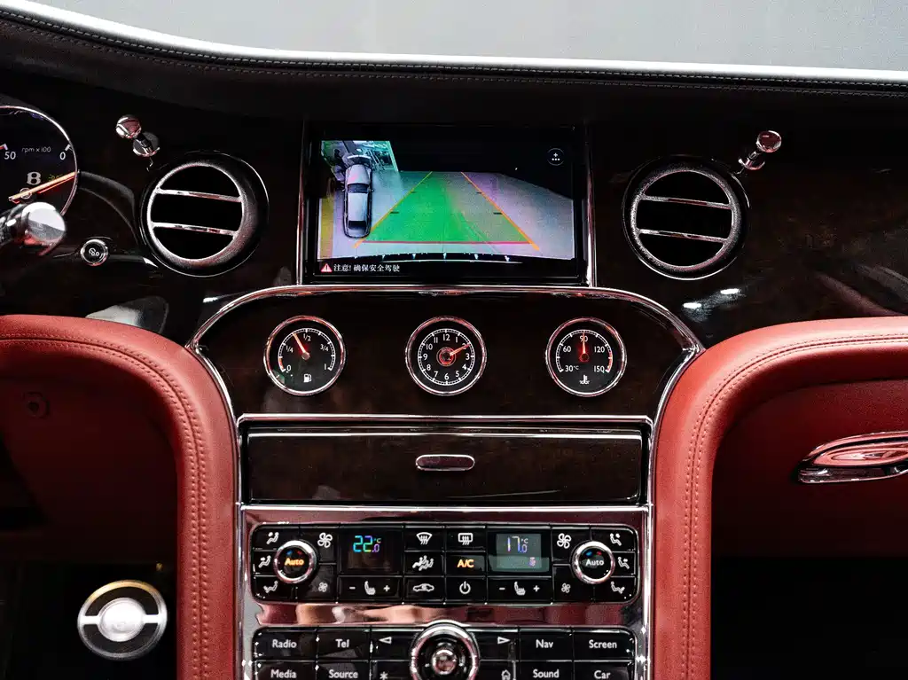 Bentley Mulsanne — миниатюра 25