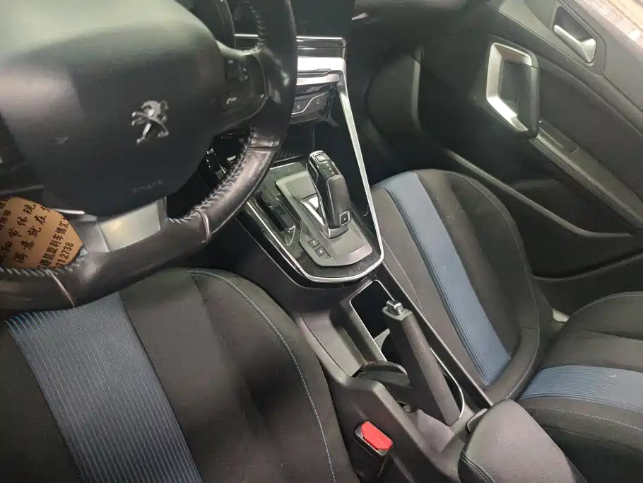 Peugeot 308 — миниатюра 16