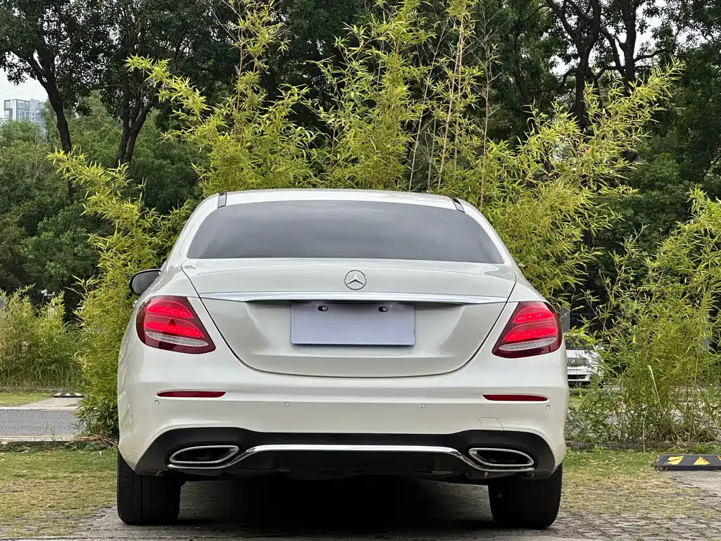 Mercedes-Benz E-Class E 2018 E 200 L Sport