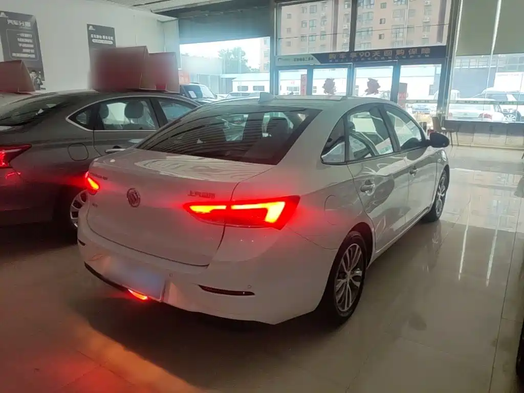 Buick Excelle — миниатюра 5