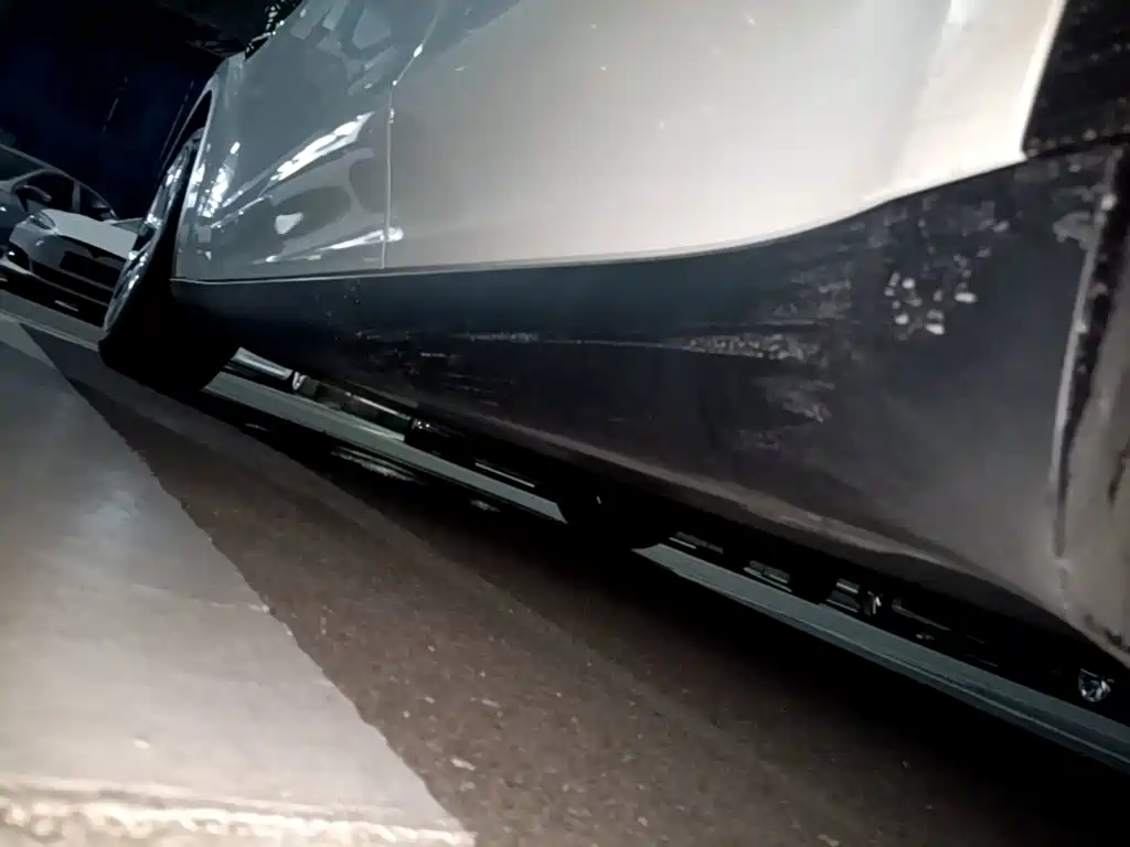 Tesla Model Y — миниатюра 22