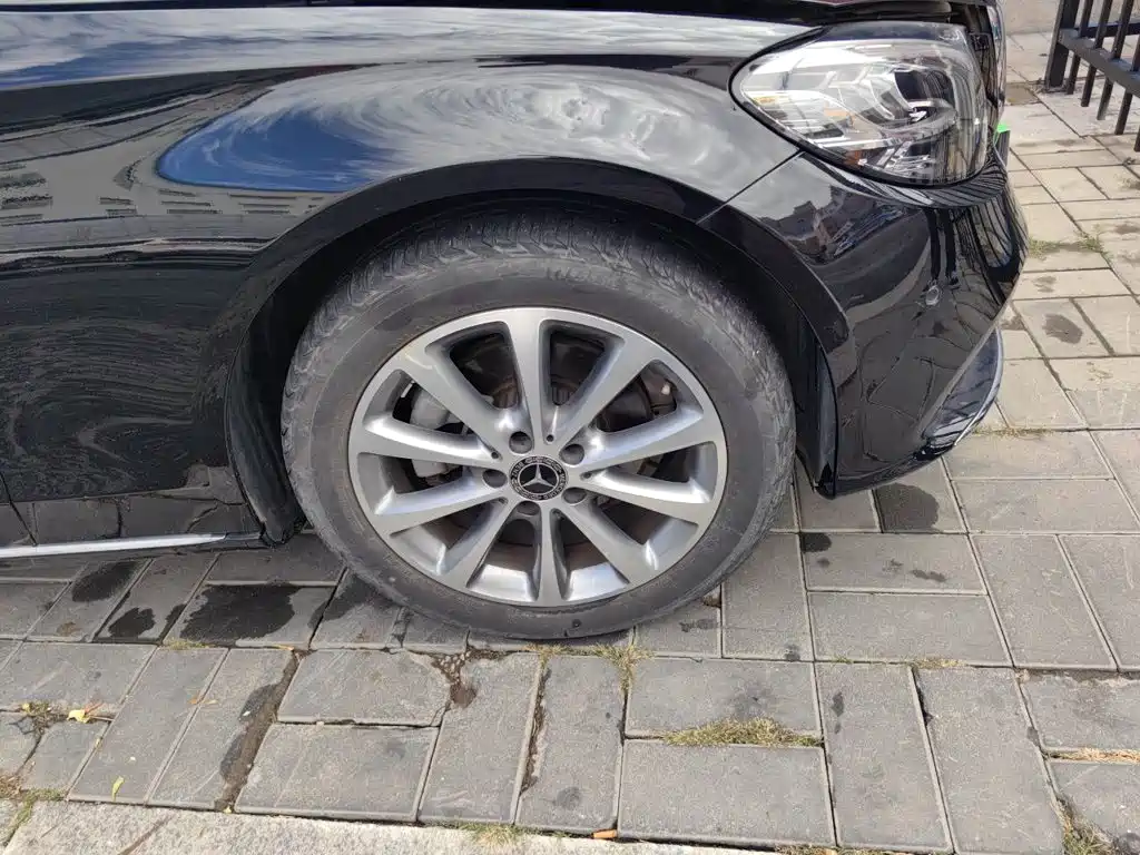 Mercedes-Benz C-Class — миниатюра 24