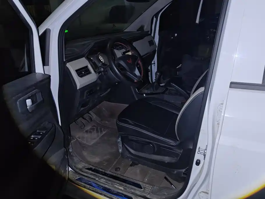 Wuling Hongguang PLUS — миниатюра 9