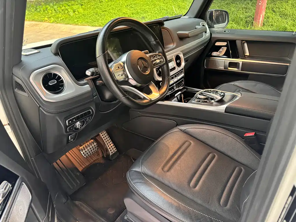 Mercedes-Benz G-Class — миниатюра 11