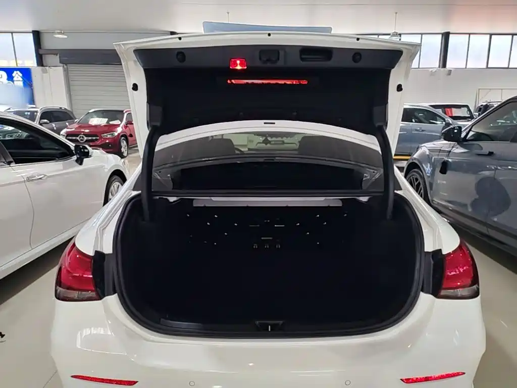 Mercedes-Benz A-Class — миниатюра 19