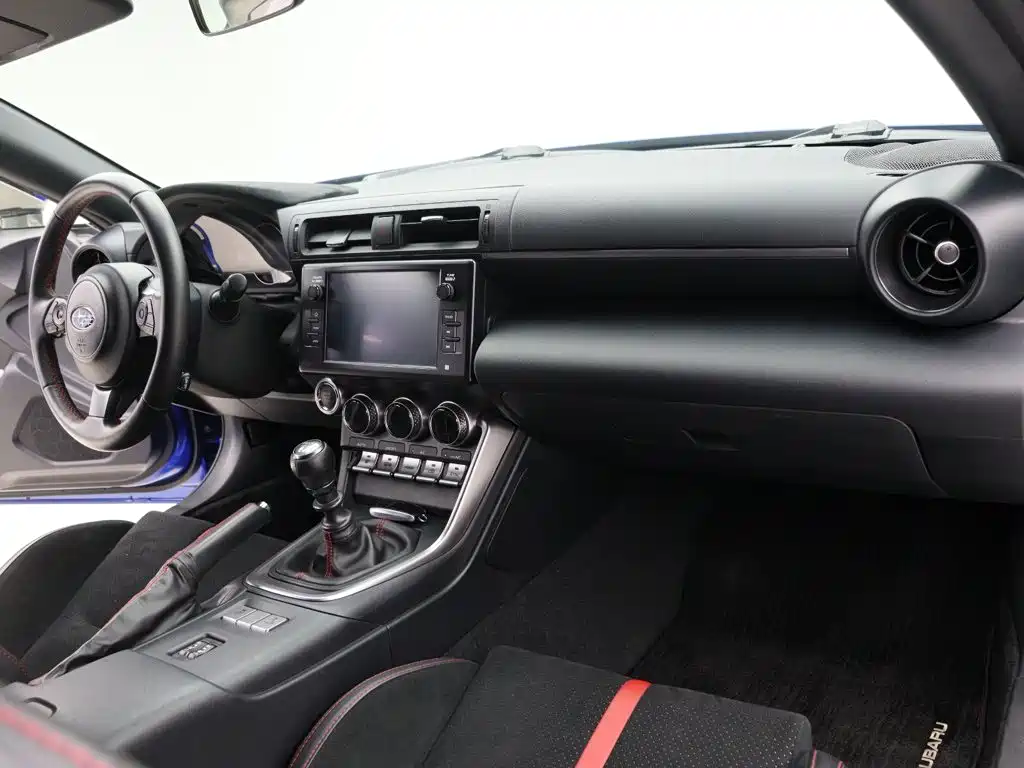 Subaru BRZ — миниатюра 9