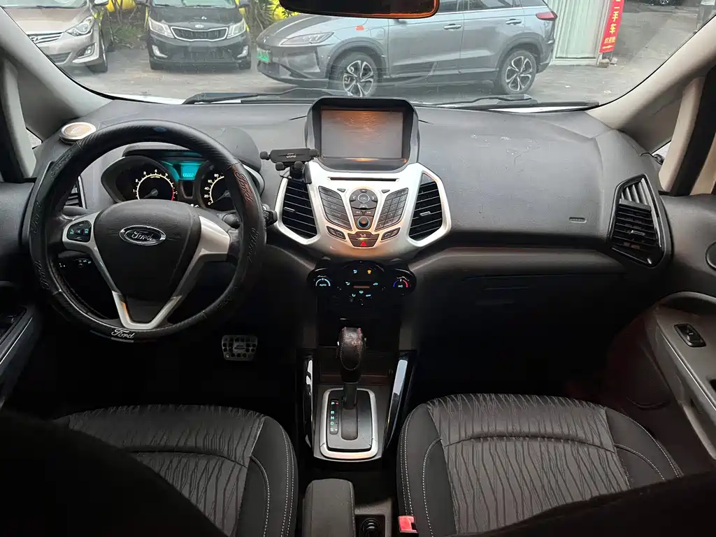 Ford Ecosport — миниатюра 17