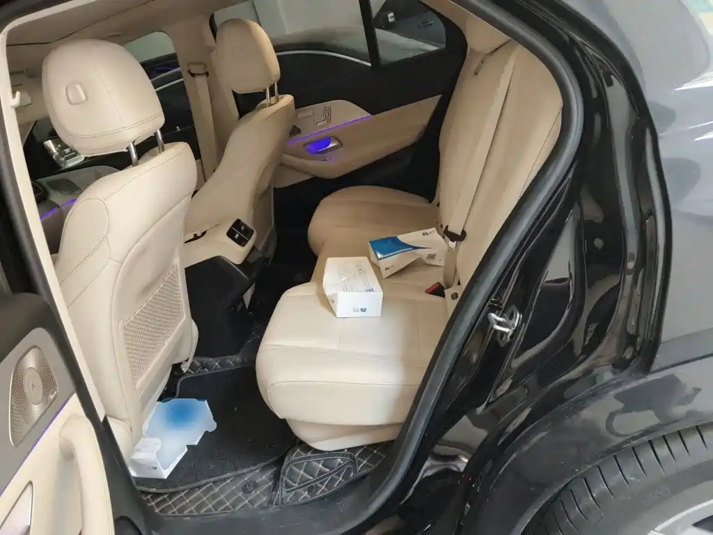 Mercedes-Benz GLE (Import) — миниатюра 18