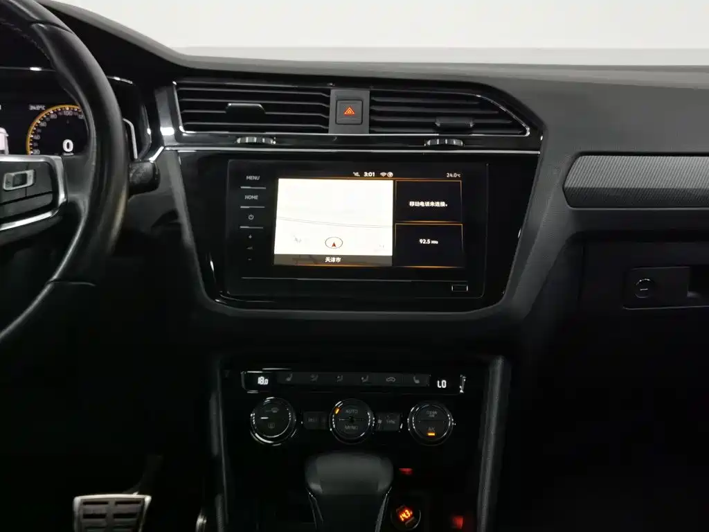 Volkswagen Tiguan L — миниатюра 12