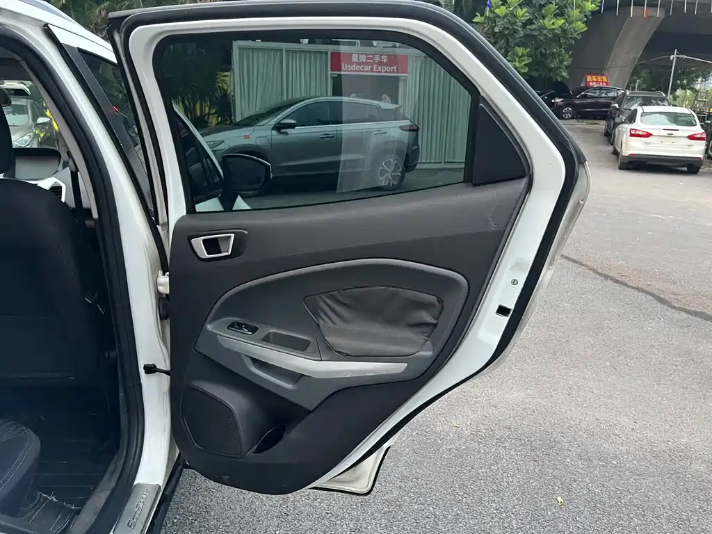 Ford Ecosport — миниатюра 14