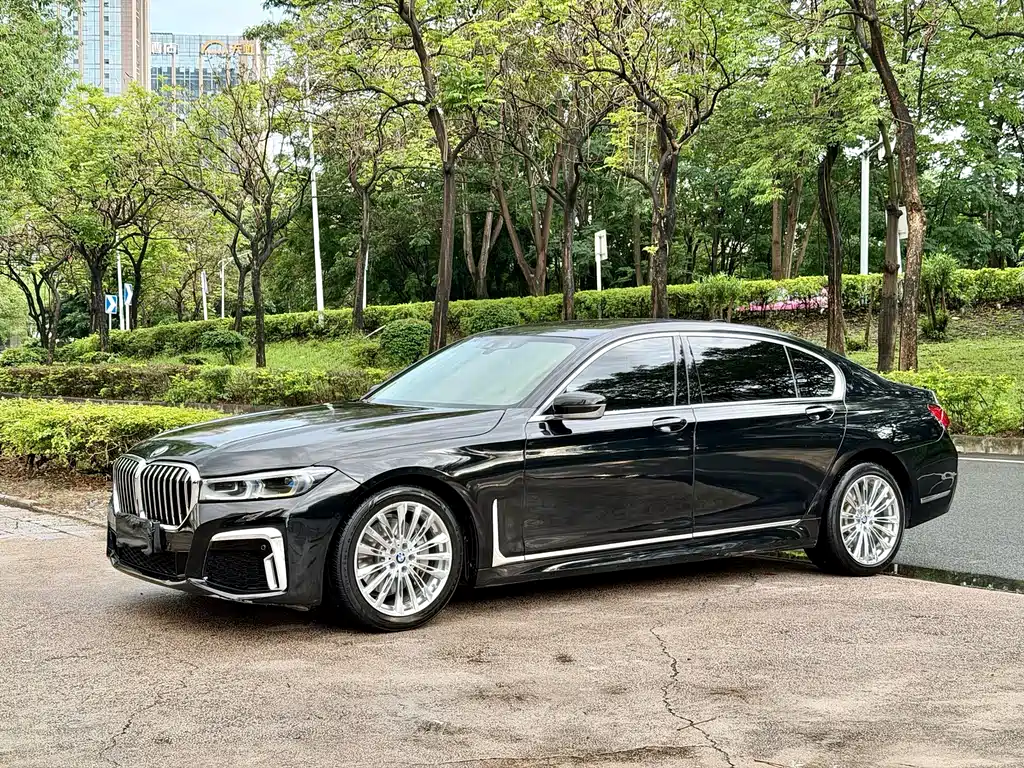 BMW 7 Series 2015