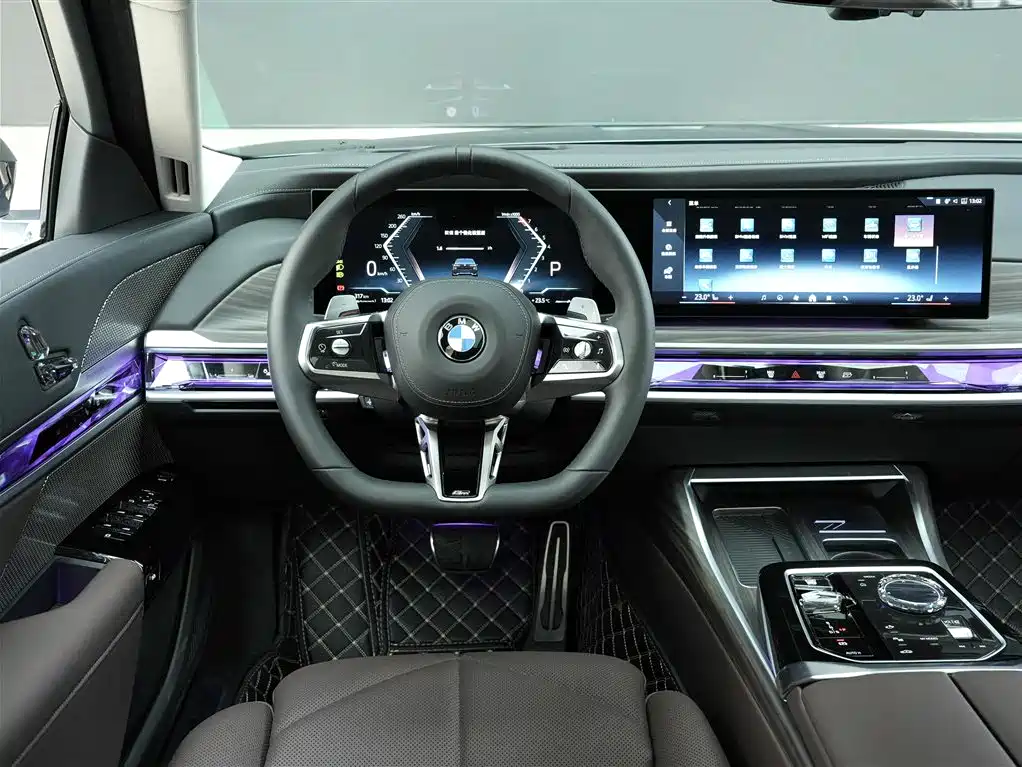 BMW 7 SERIES