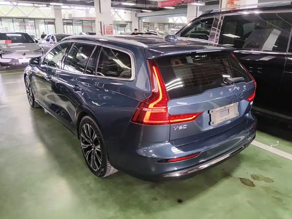 Volvo V60 — миниатюра 5