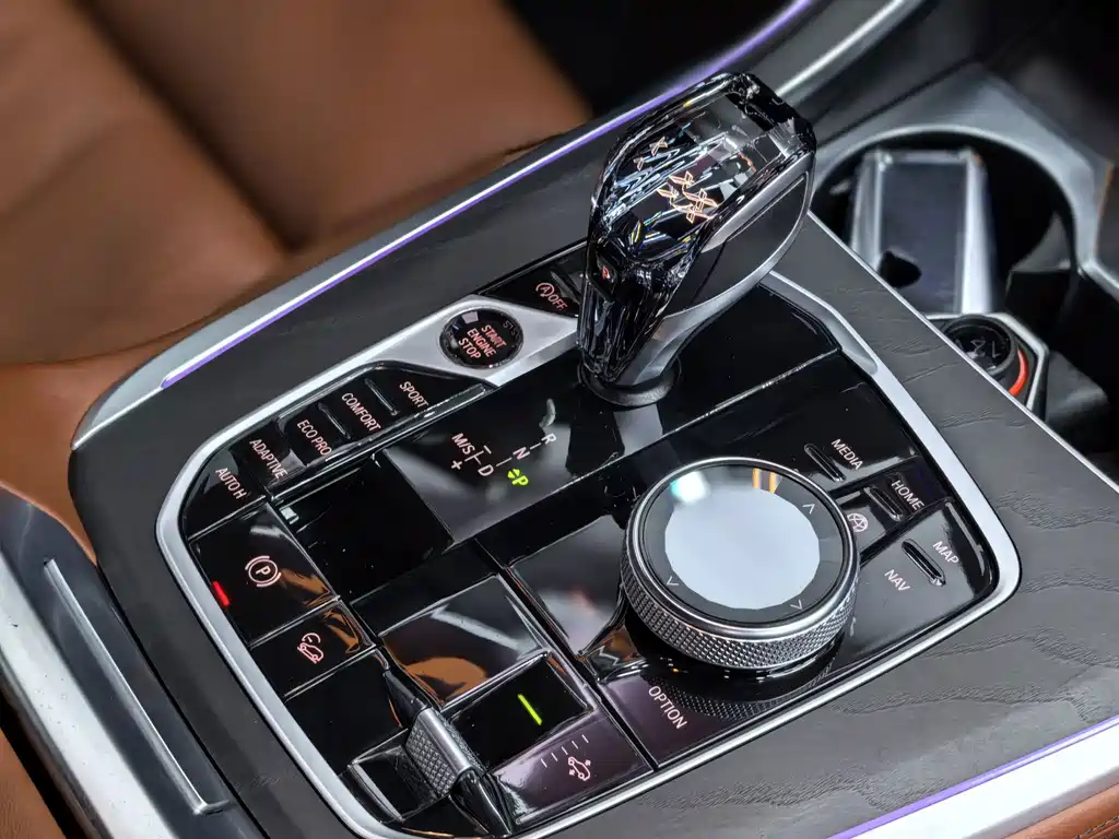 BMW X7 — миниатюра 26