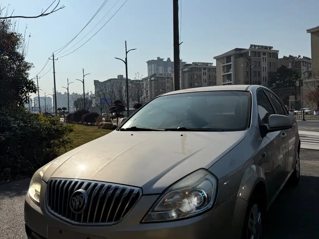 Buick Excelle 2013