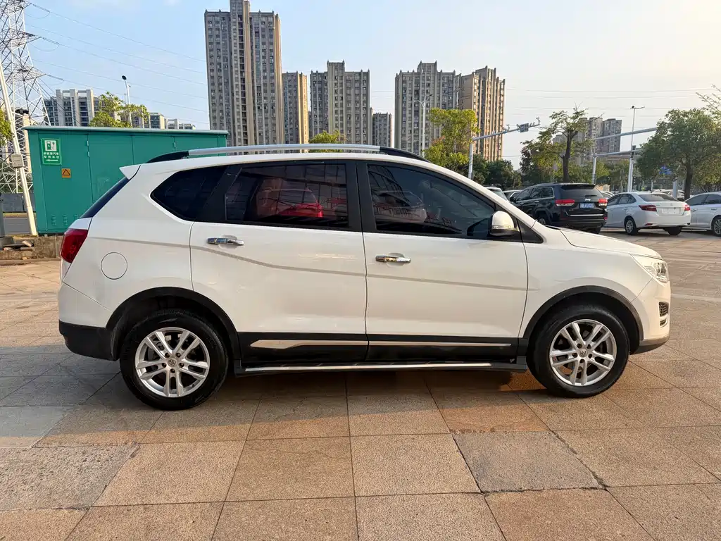Baojun 560 — миниатюра 4