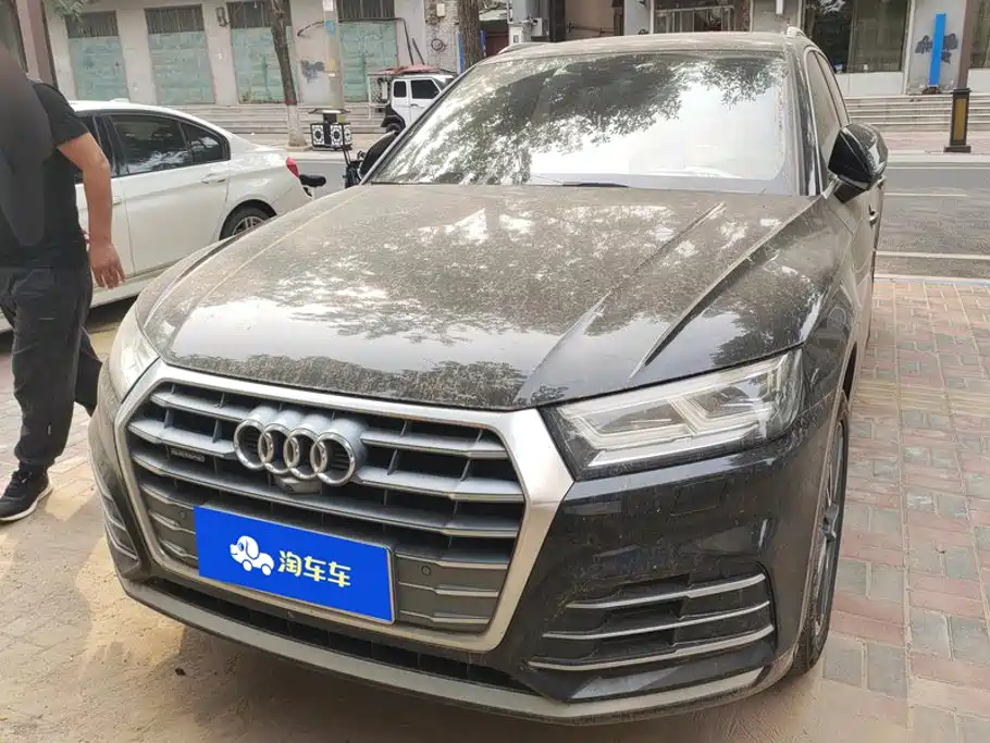 Audi Q5L — миниатюра 2