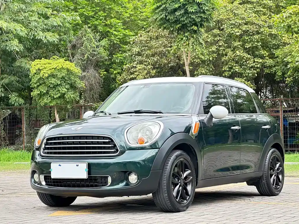 Mini Mini Countryman 2012