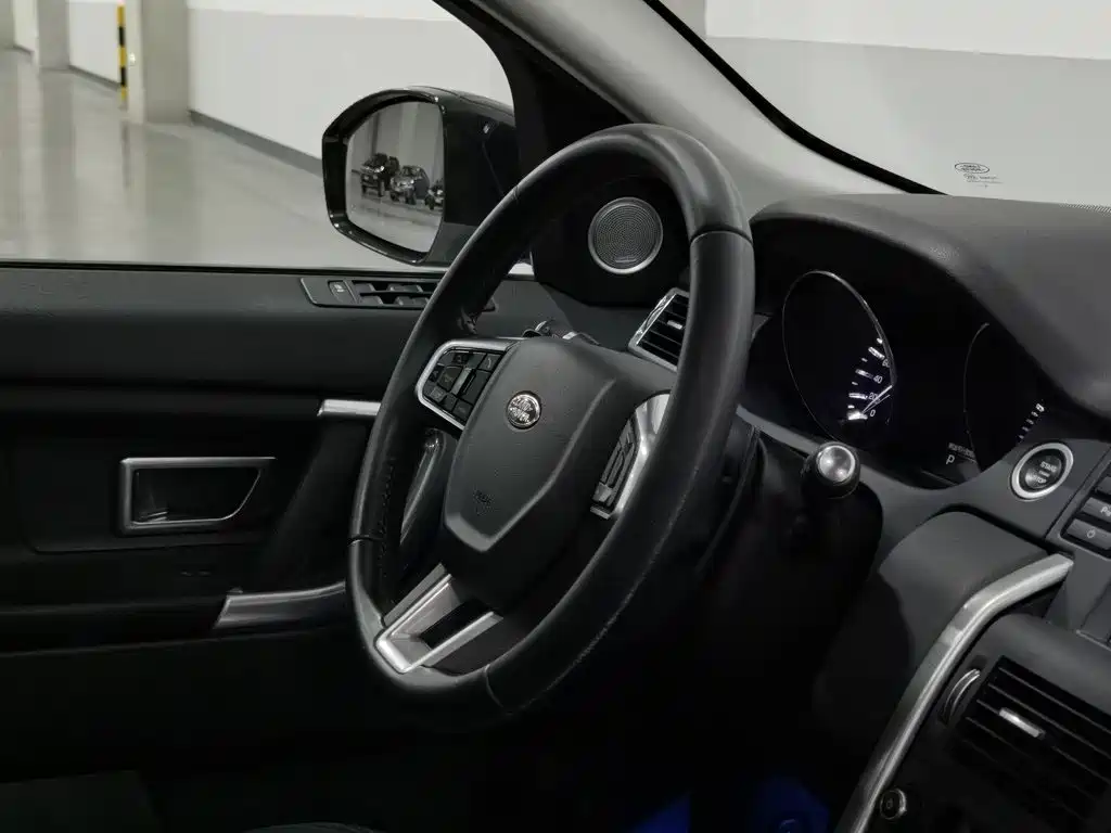 Land Rover Discovery Sport — миниатюра 22