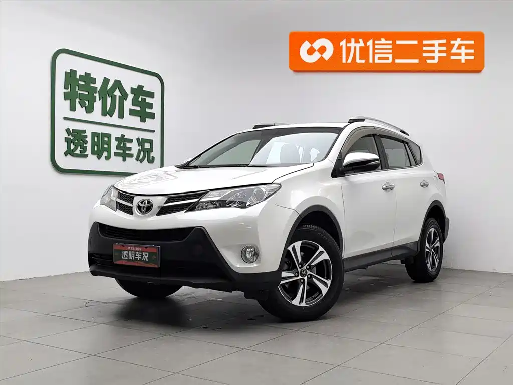 Toyota RAV4 2015