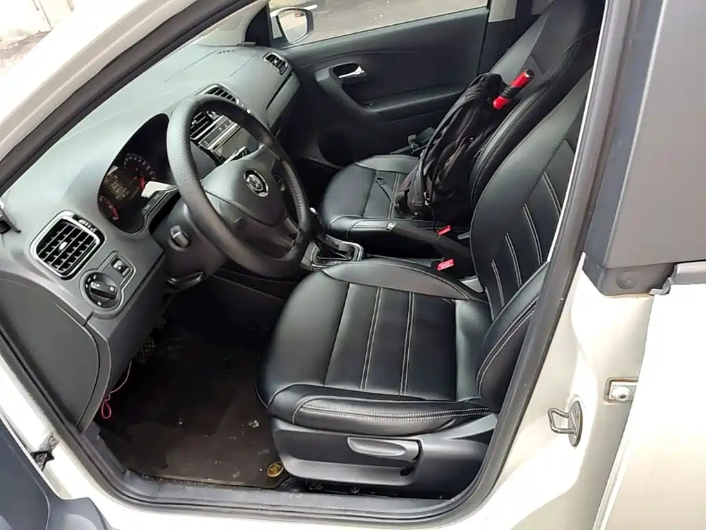 Volkswagen Polo — миниатюра 11