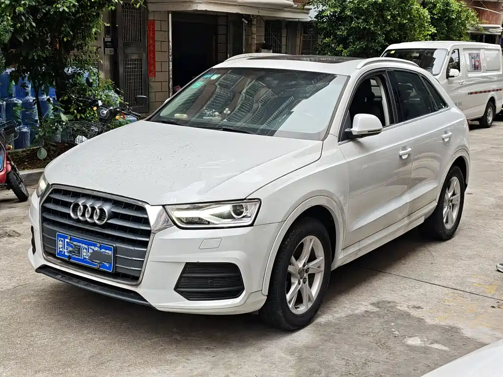 Audi Q3 2016