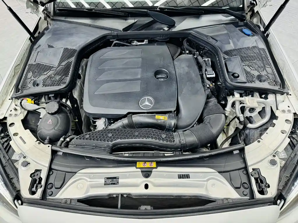 Mercedes-Benz C-Class — миниатюра 15