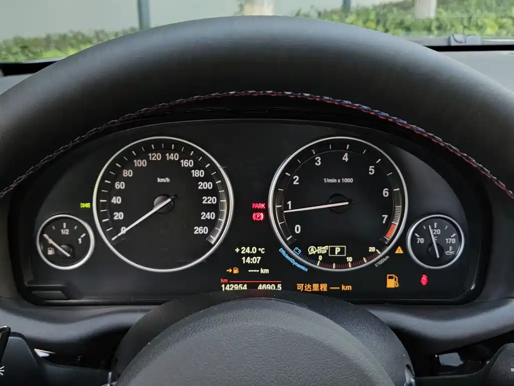 BMW X4 — миниатюра 10