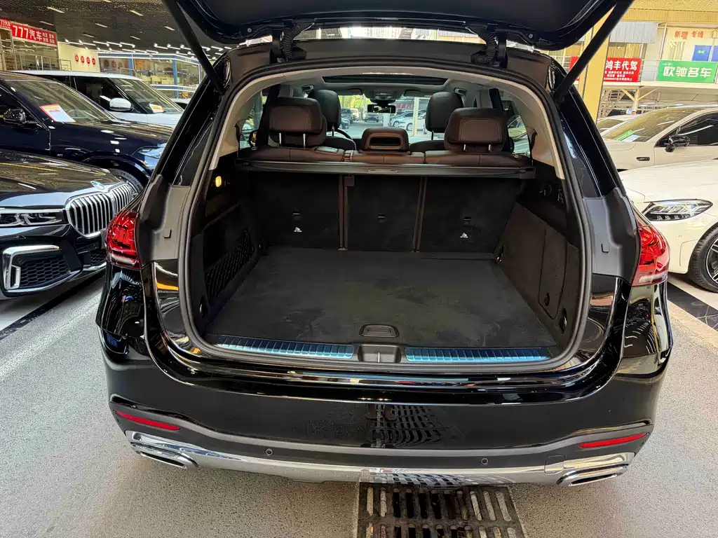 Mercedes-Benz GLE (Import) — миниатюра 23