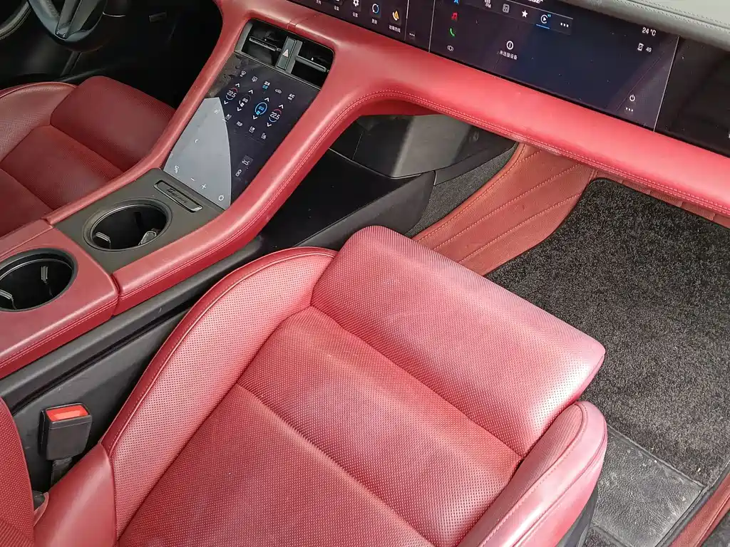 Porsche Taycan — миниатюра 9