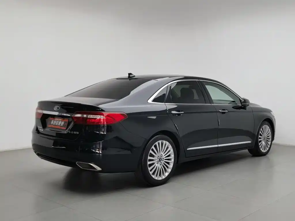 Ford Taurus — миниатюра 2
