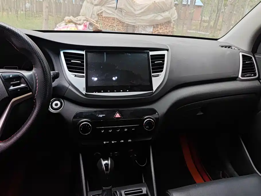 Hyundai Tucson — миниатюра 13