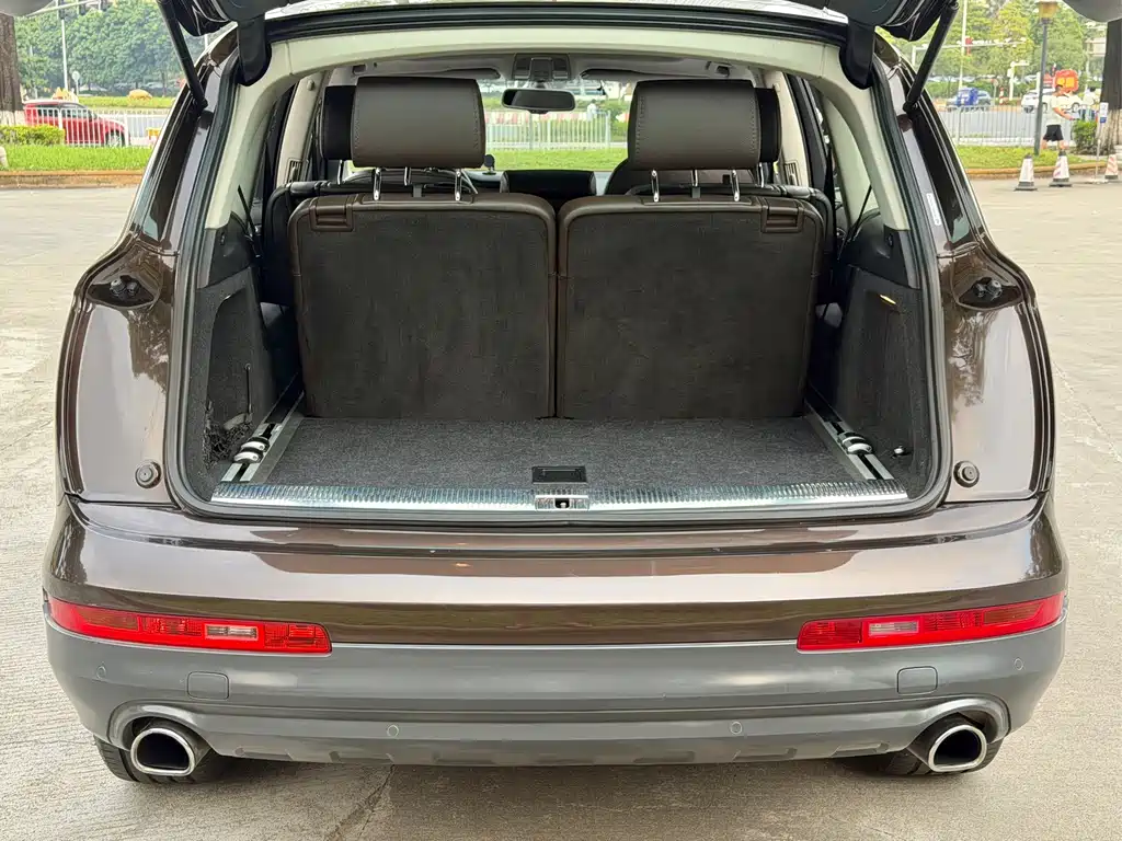 Audi Q7 — миниатюра 21