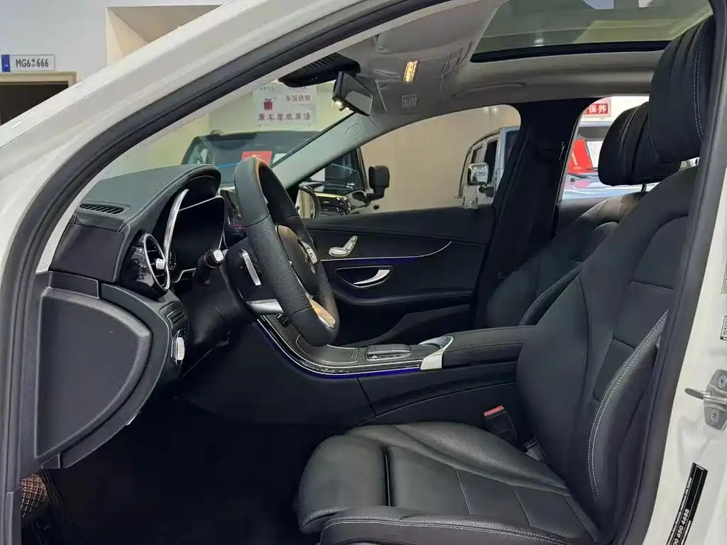 MERCEDES-BENZ C CLASS