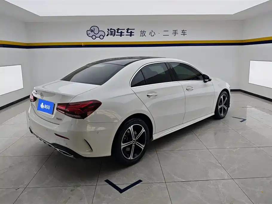 MERCEDES-BENZ A CLASS