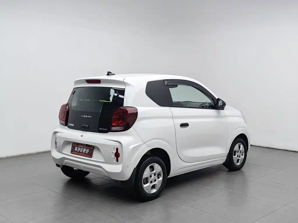 Roewe Clever — миниатюра 2