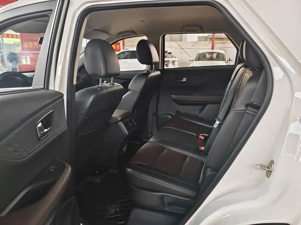 Fengon S560 1.8L CVT Elite Type, фото 6