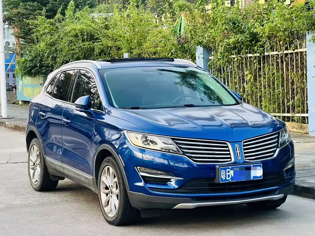 Lincoln MKC — миниатюра 3