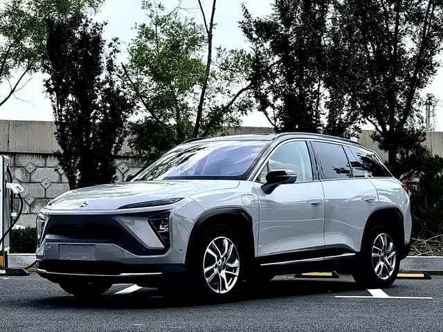 2021 Nio ES6