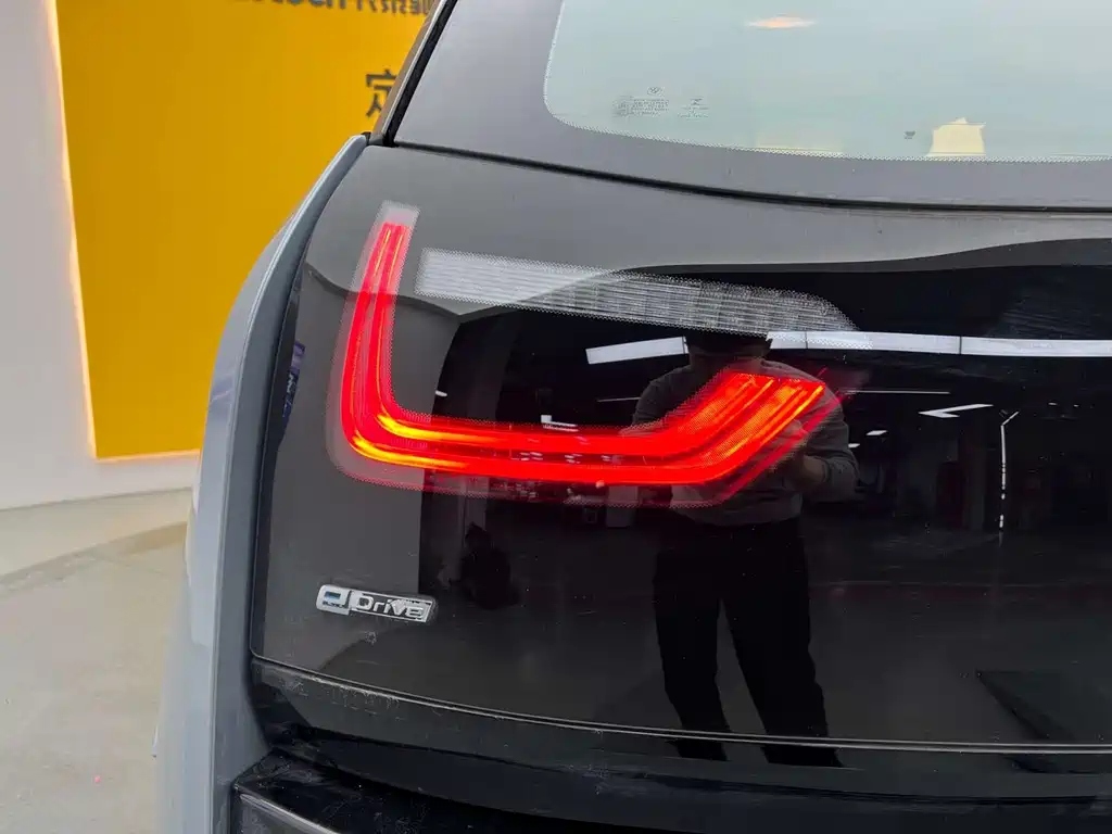 BMW i3 (Import) — миниатюра 19