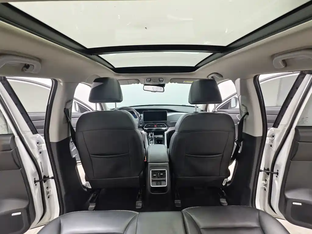 JAC X7 — миниатюра 10