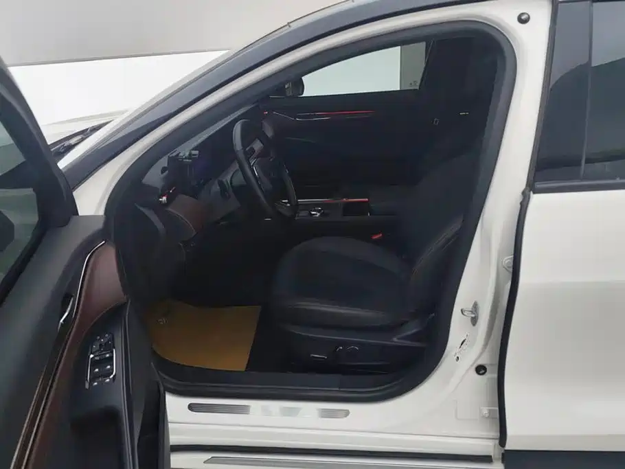 Ford Mondeo — миниатюра 9