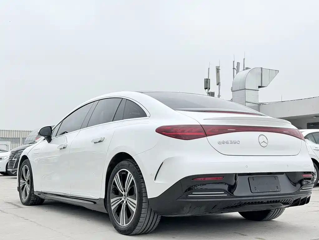 Mercedes-Benz EQE 2022 350 Luxury