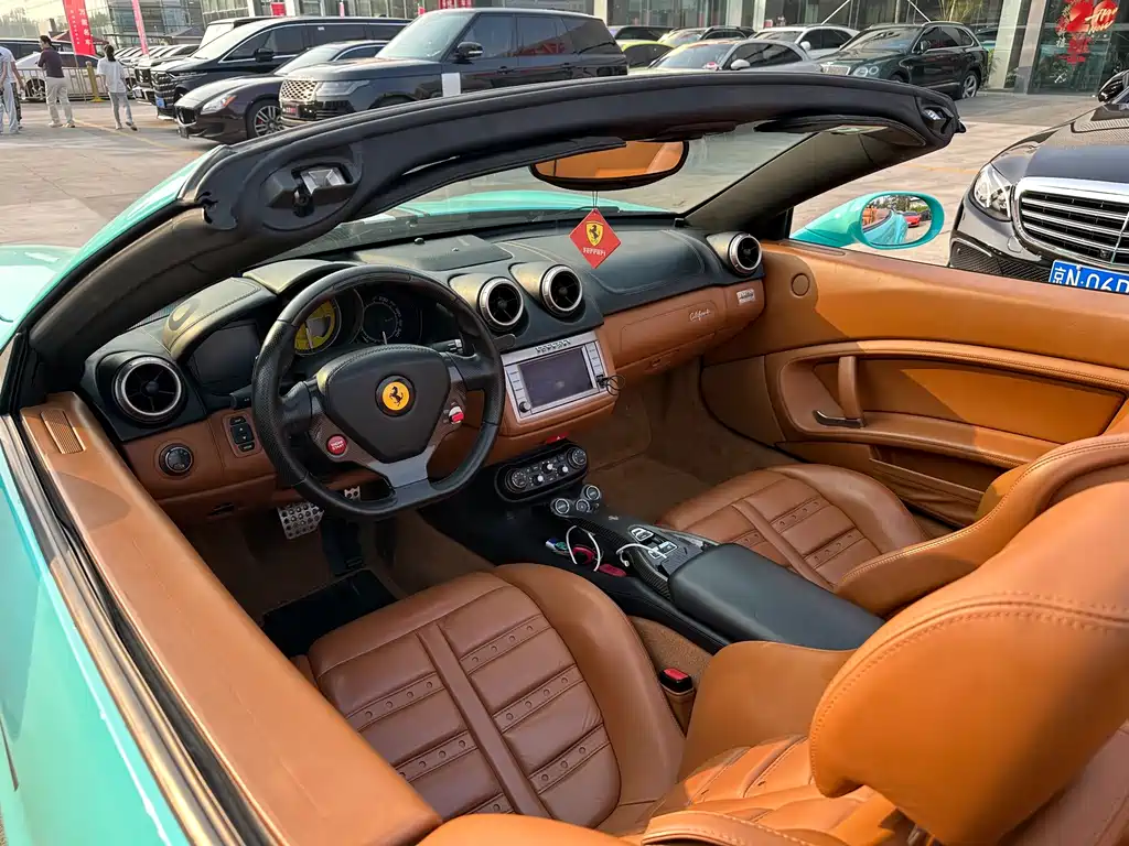 Ferrari California T — миниатюра 7