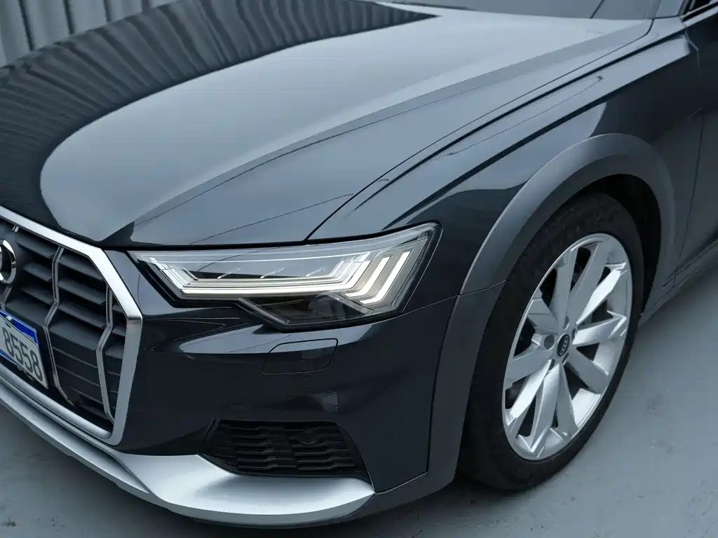 Audi A6 2022 allroad quattro 55 TFSI Premium