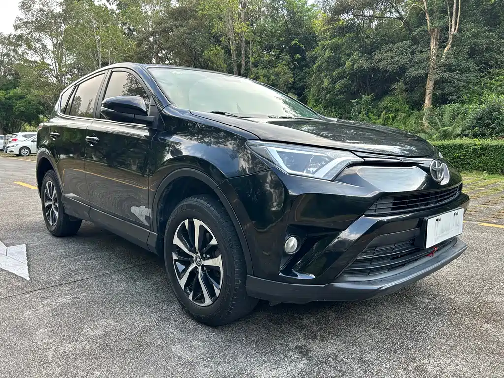 TOYOTA RAV4 RONGFANG