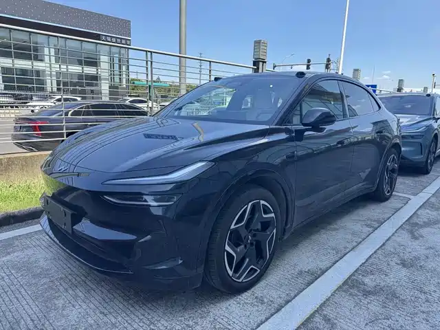 2025 Nio L60