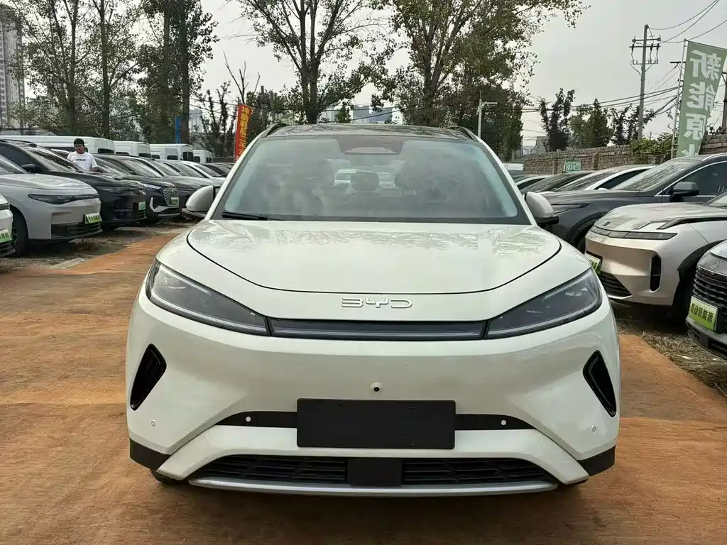 BYD Sealion 05 EV — миниатюра 2