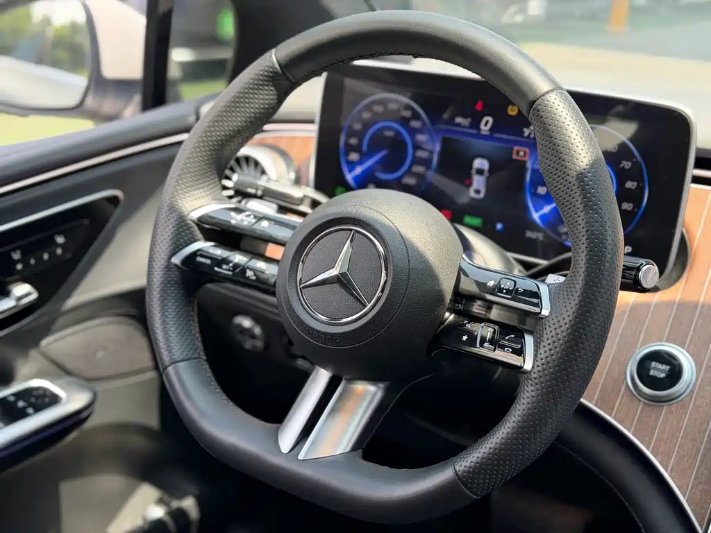 Mercedes-Benz EQE 2022 350