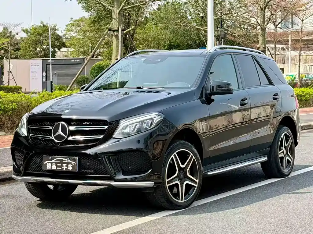 Mercedes-Benz GLE 2016